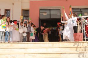 IMG_6103-300x200 القراءة في إحتفال