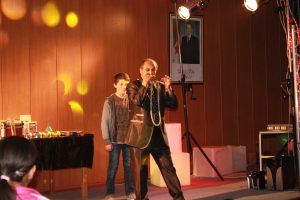 IMG_6245-300x200 القراءة في إحتفال