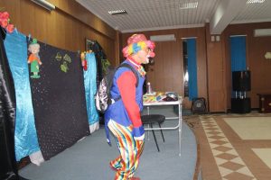 عرضا-مسرحي-10-2017-4-300x200 تحت عنوان  كي كي وريكي