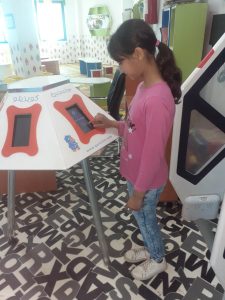 482326899_1073394541480303_3188710813014872077_n-1-225x300 ورشات العطلة الربيعية-03-2023